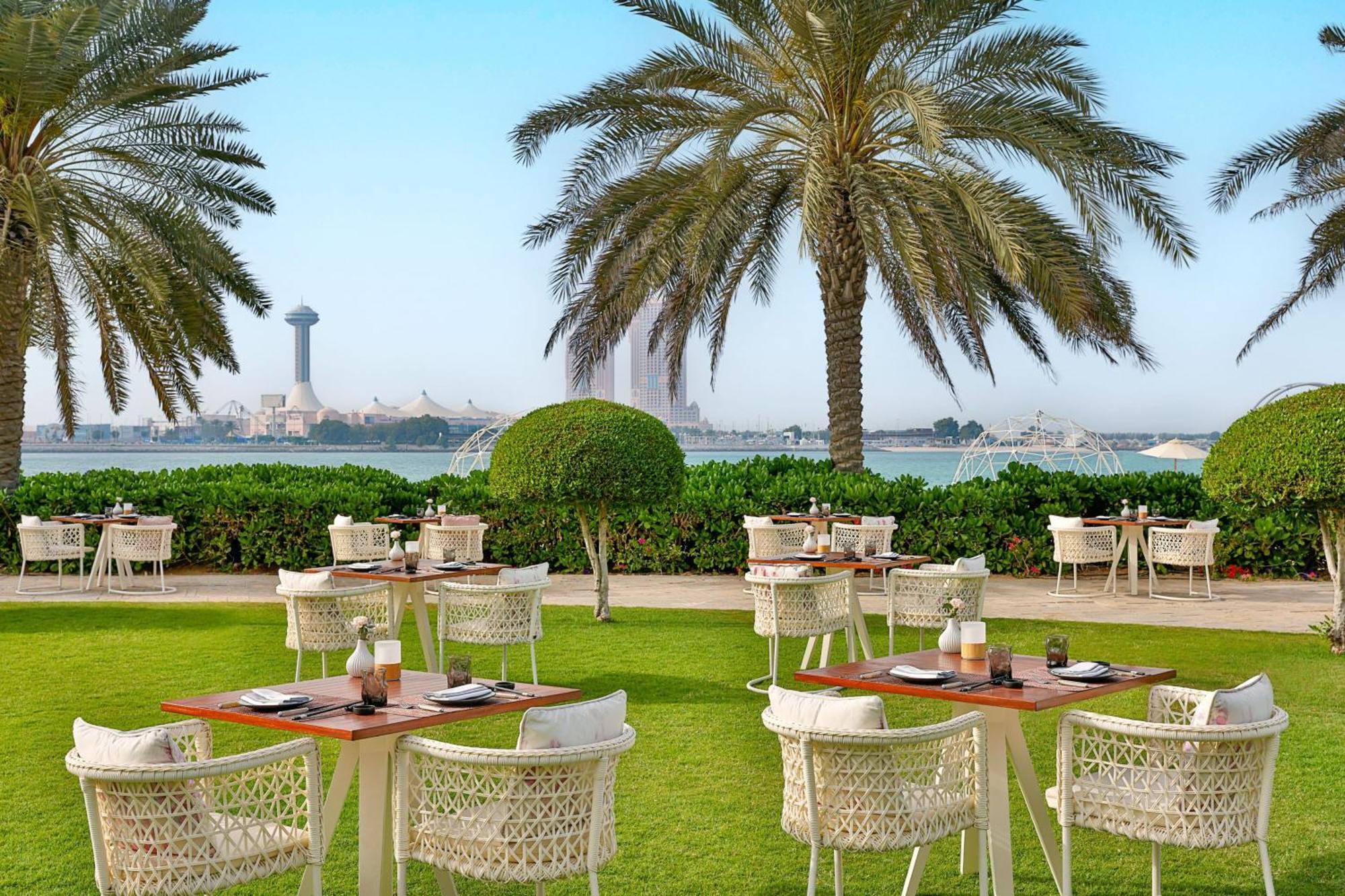 The St. Regis Abu Dhabi Hotel Exterior photo The Beach, Jumeirah