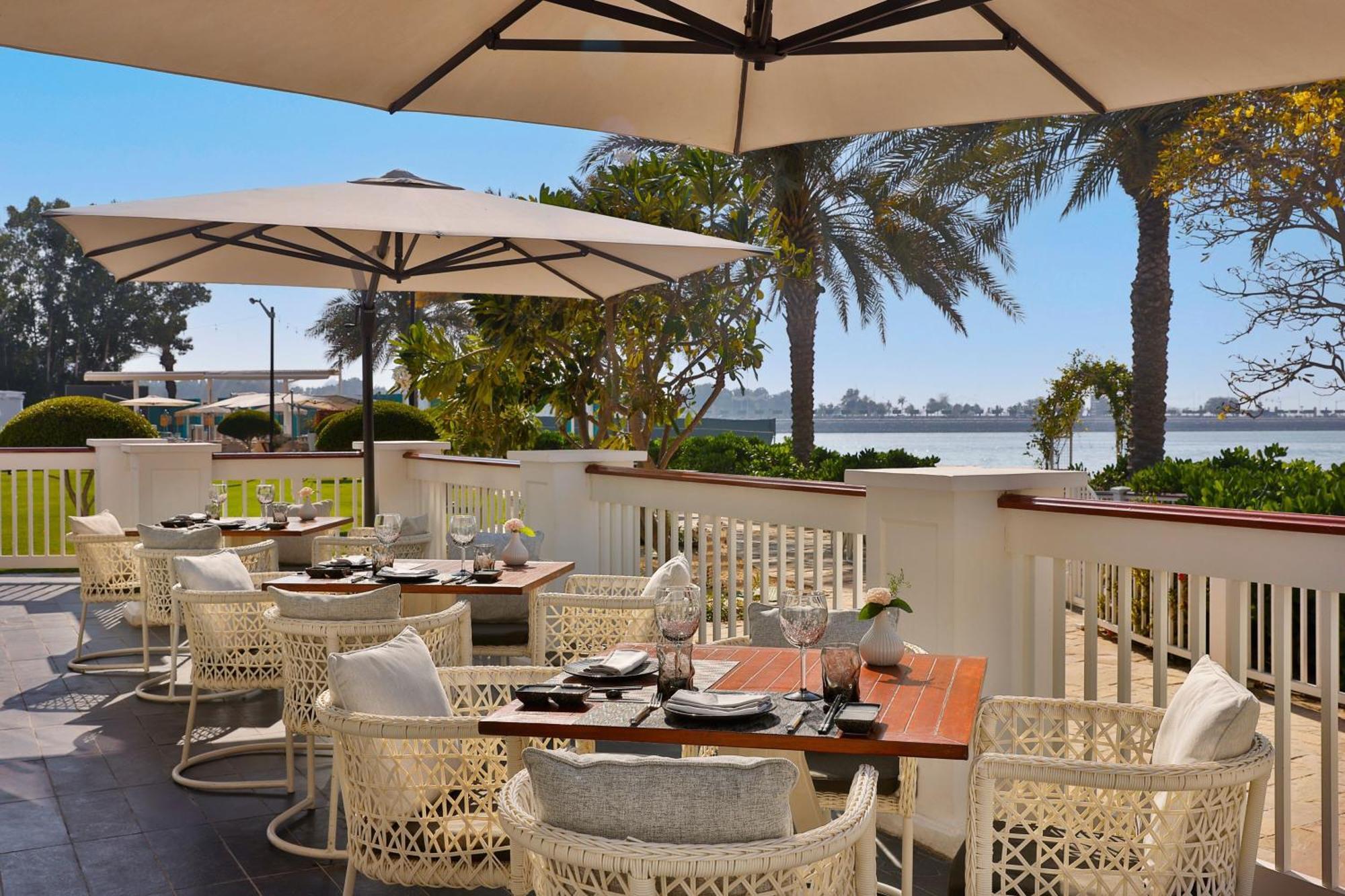 The St. Regis Abu Dhabi Hotel Exterior photo The Beach