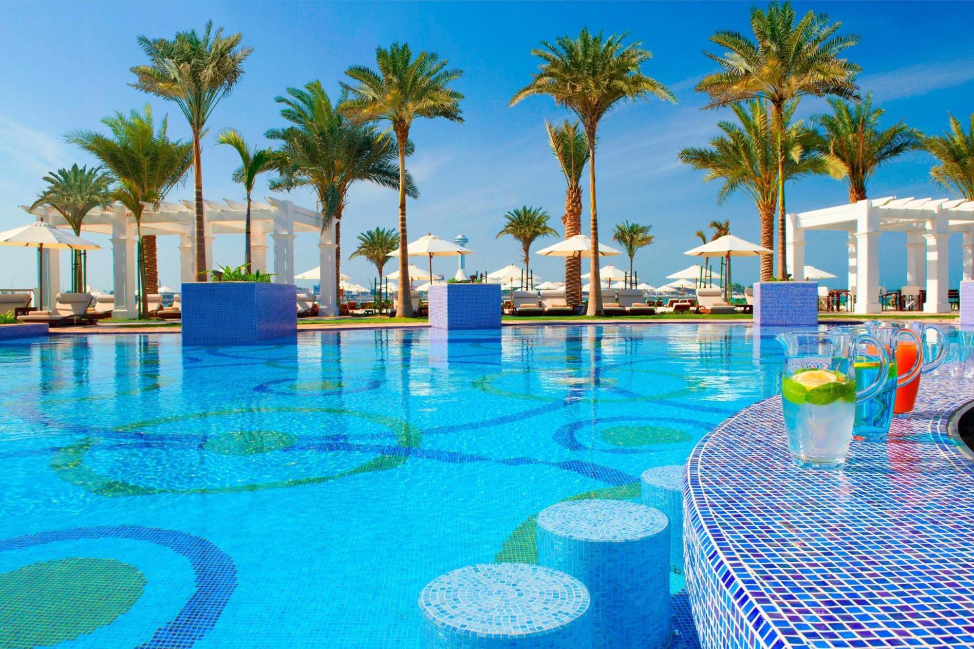 The St. Regis Abu Dhabi Hotel Exterior photo The pool at the Westin The Palm